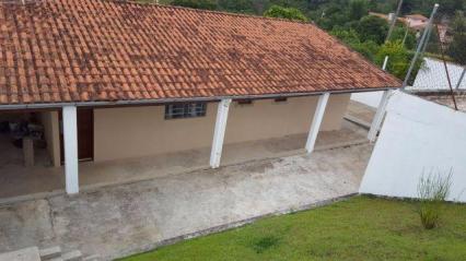 Chacara em Igaratá com 2.000 m2 com piscina e casa com 3 dormitórios